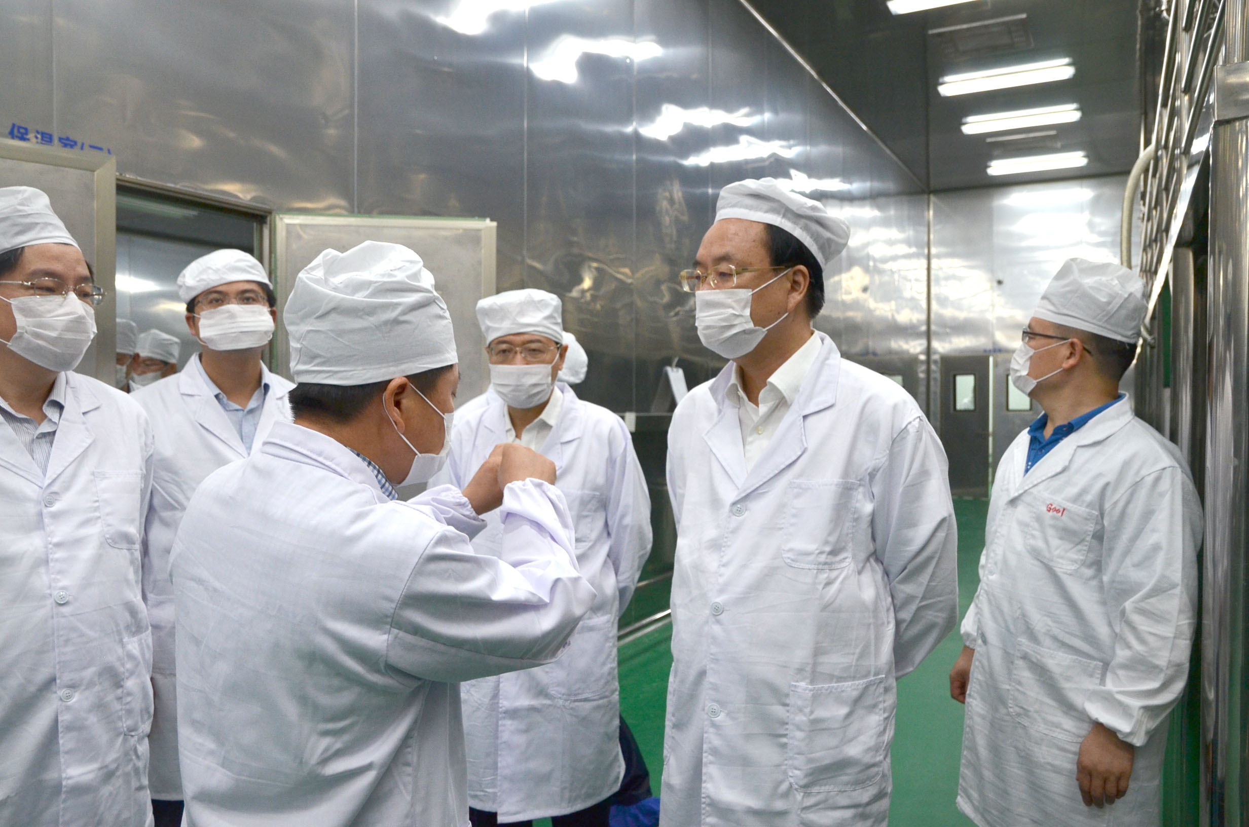 ȫѶ600cc��ײ�(�й�)���޹�˾����