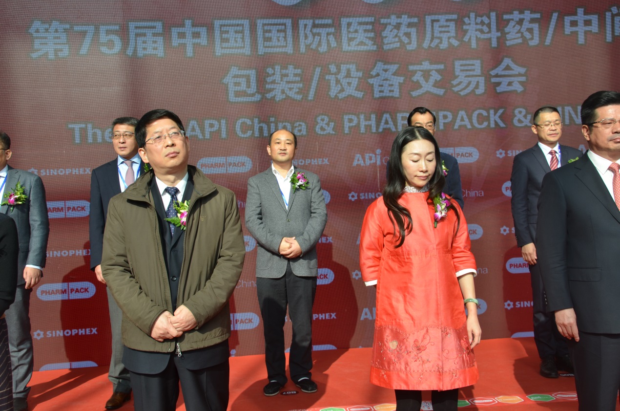 ȫѶ600cc��ײ�(�й�)���޹�˾����