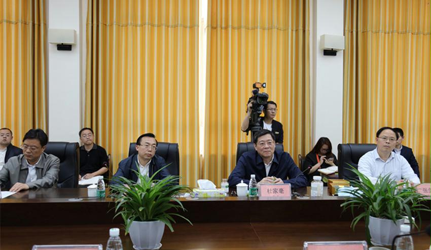 ȫѶ600cc��ײ�(�й�)���޹�˾����