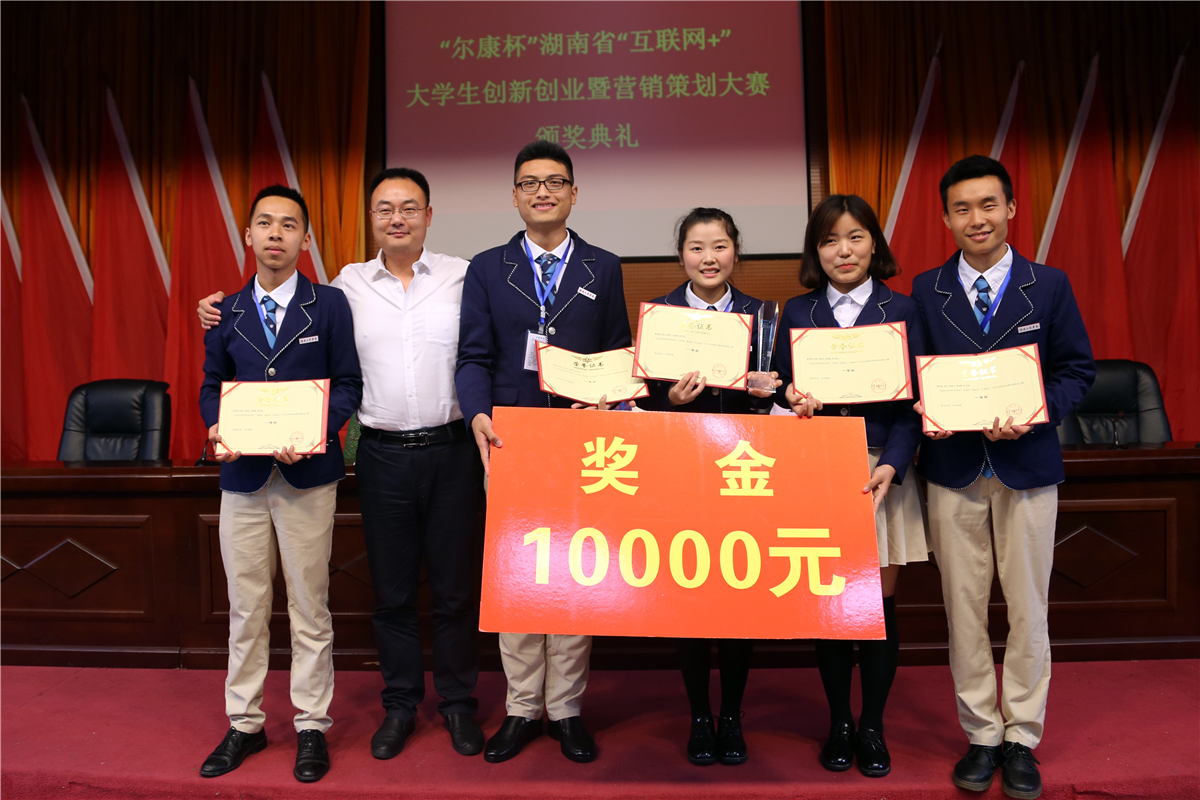 ȫѶ600cc��ײ�(�й�)���޹�˾����