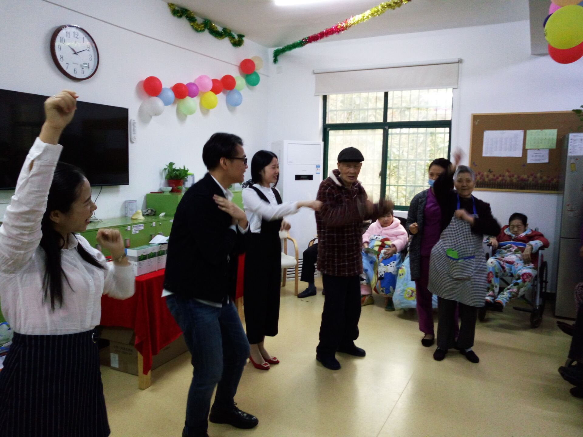 ȫѶ600cc��ײ�(�й�)���޹�˾����