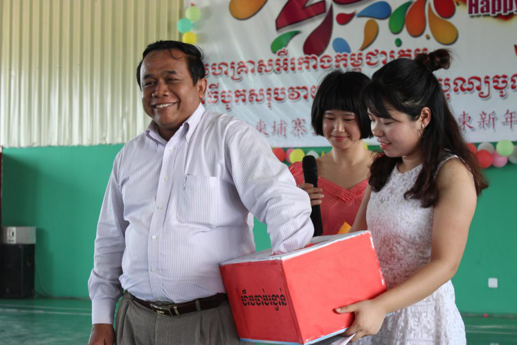 ȫѶ600cc��ײ�(�й�)���޹�˾����