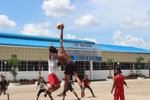 ȫѶ600cc��ײ�(�й�)���޹�˾����