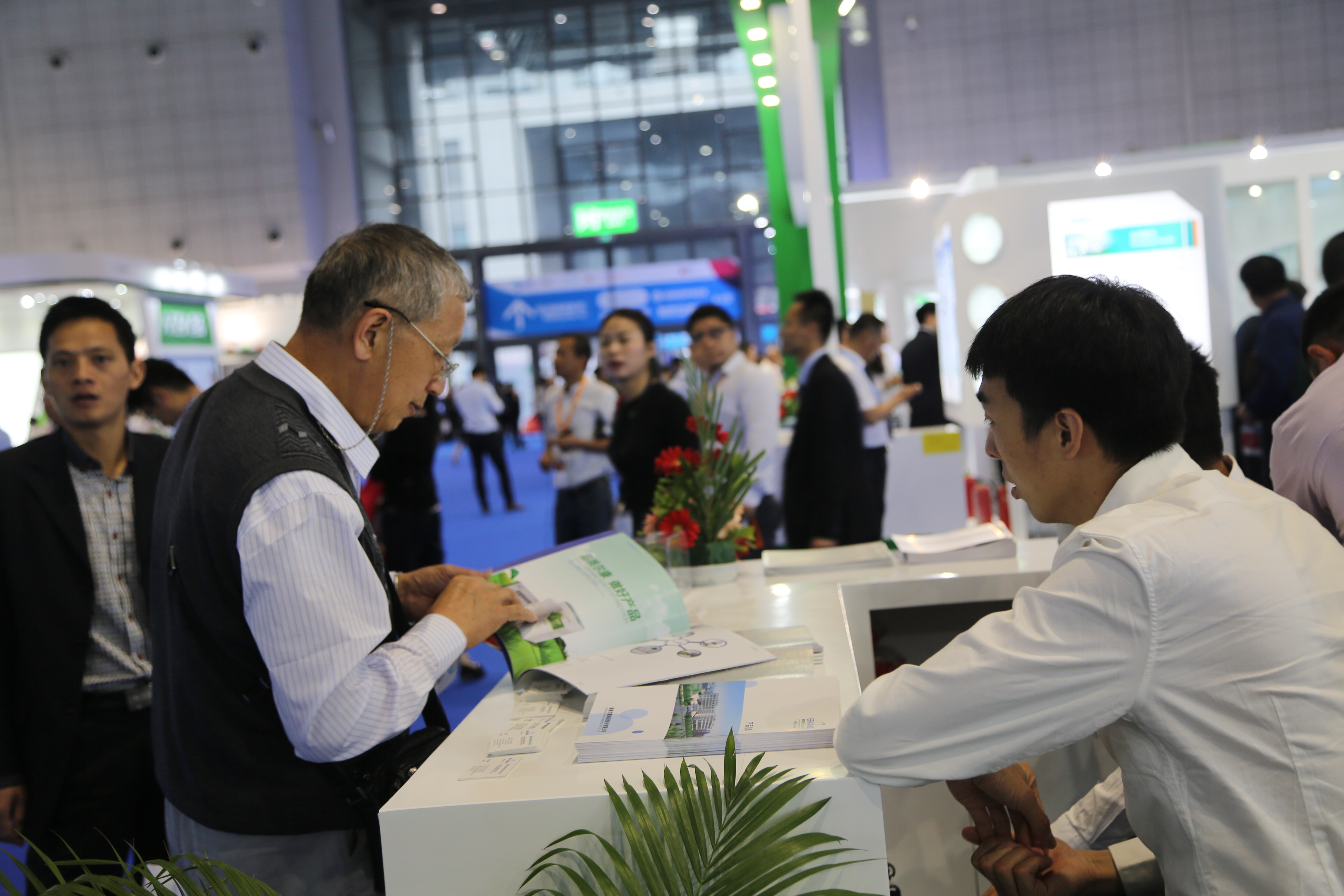 ȫѶ600cc��ײ�(�й�)���޹�˾����