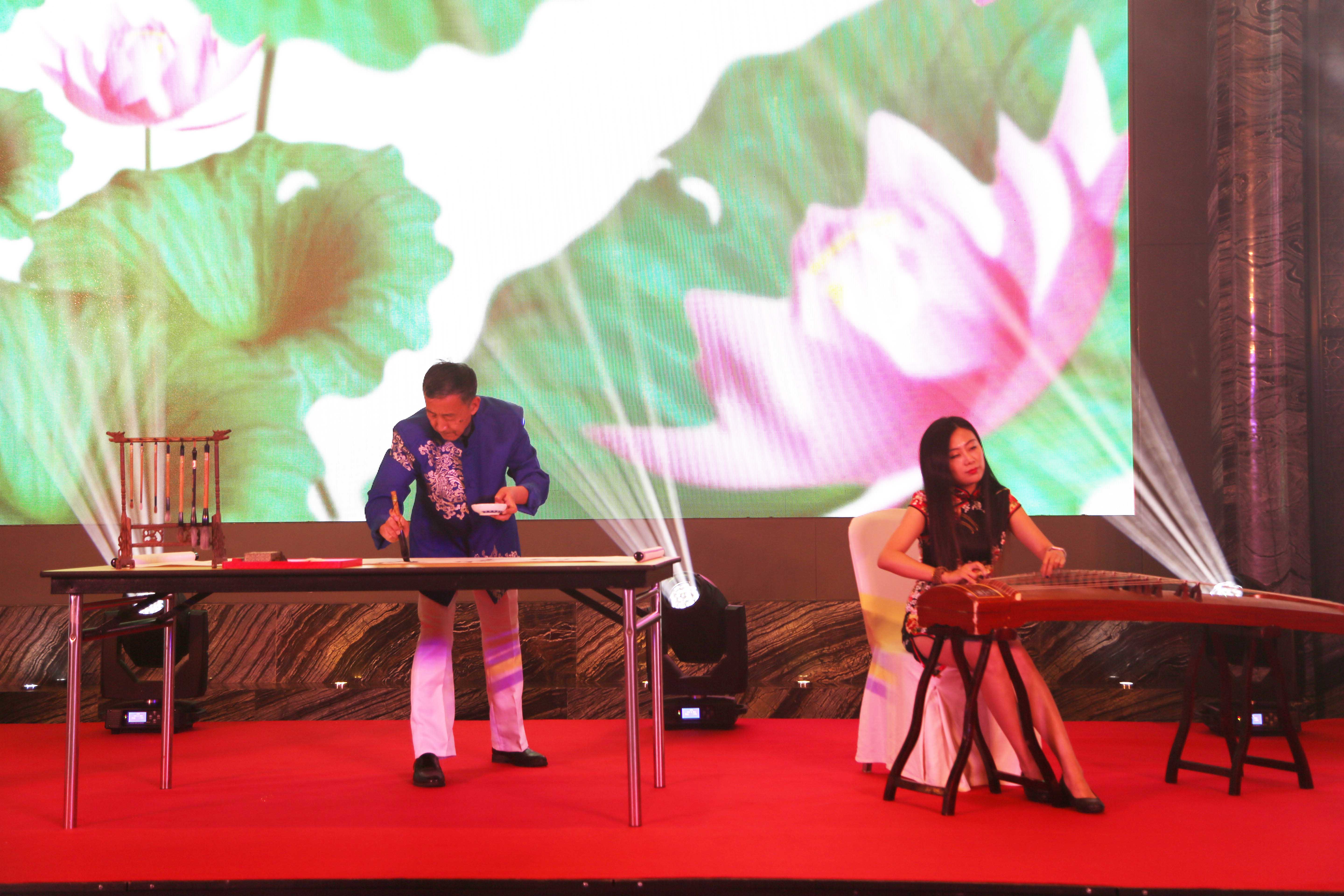 ȫѶ600cc��ײ�(�й�)���޹�˾����