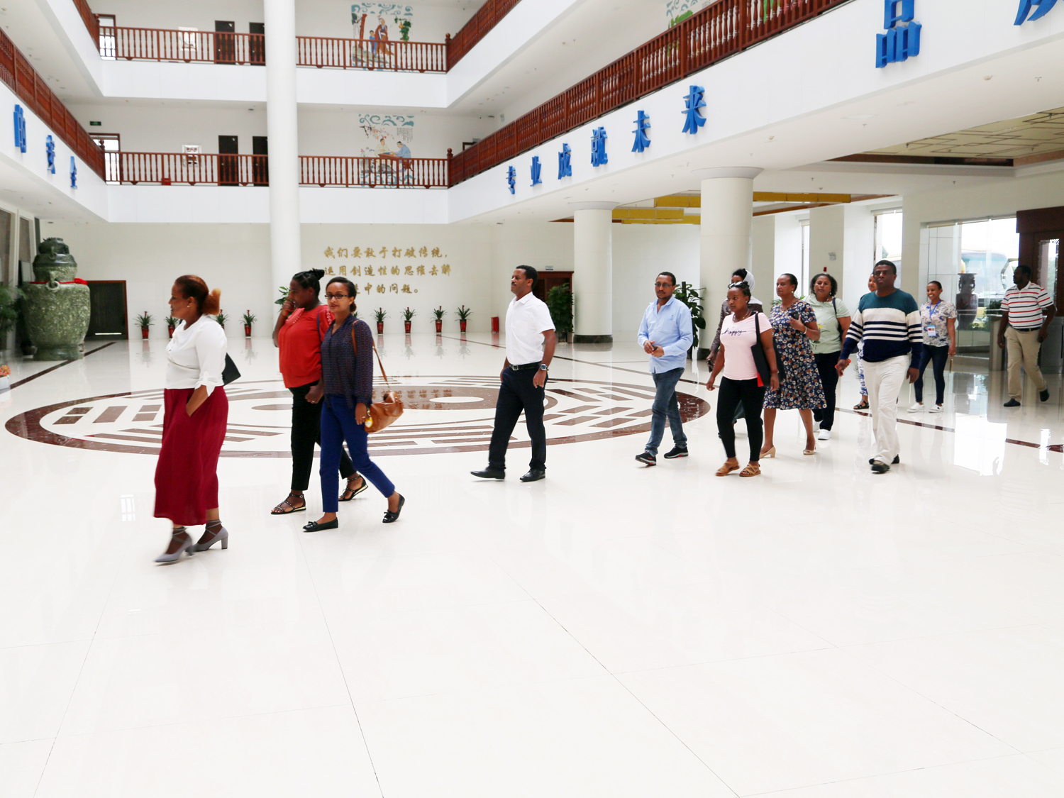 ȫѶ600cc��ײ�(�й�)���޹�˾����