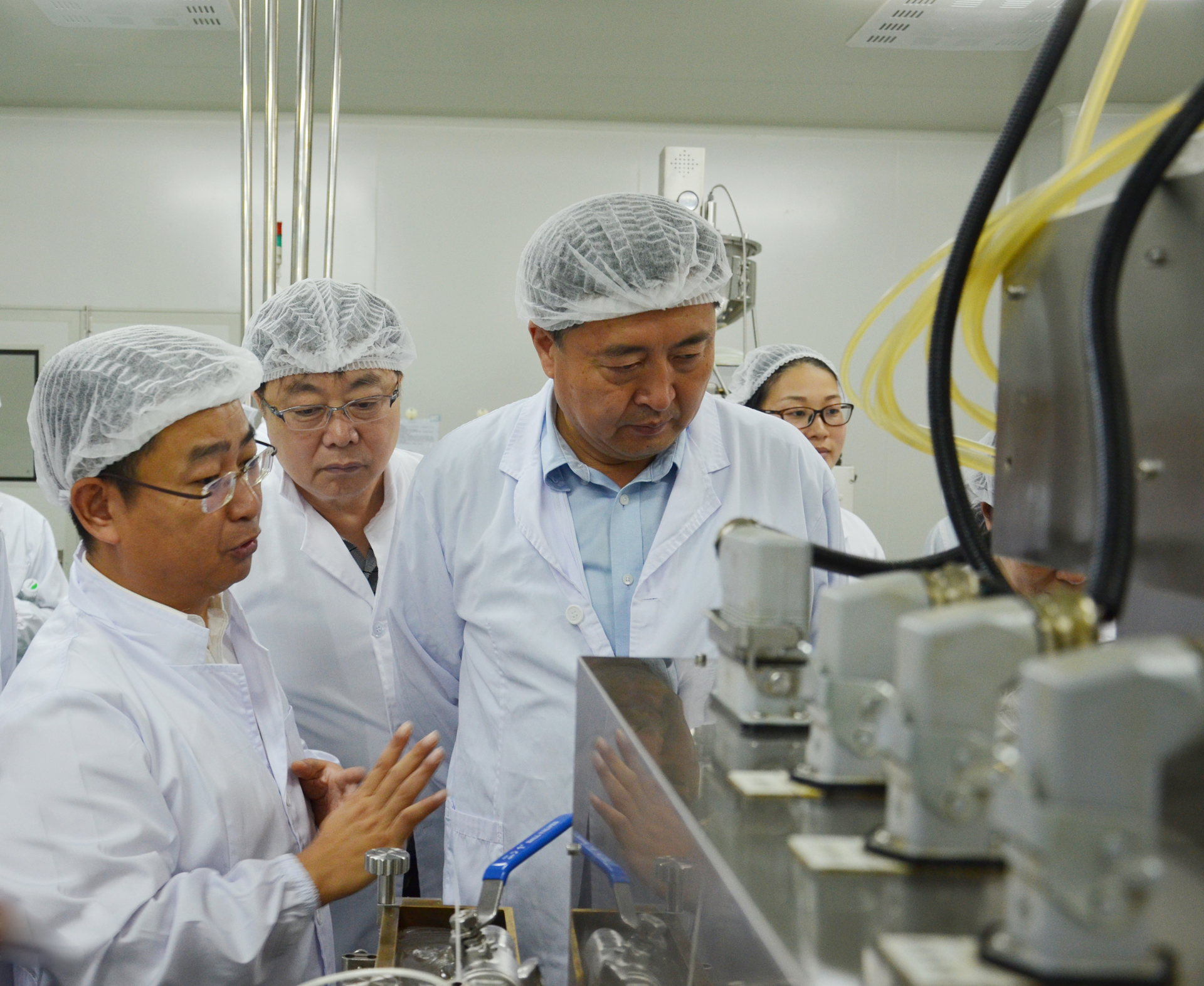 ȫѶ600cc��ײ�(�й�)���޹�˾����