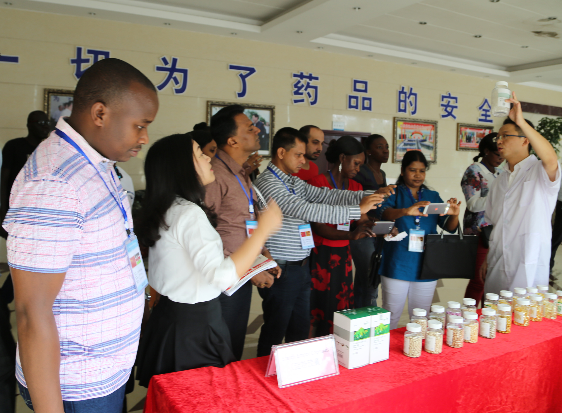 ȫѶ600cc��ײ�(�й�)���޹�˾����