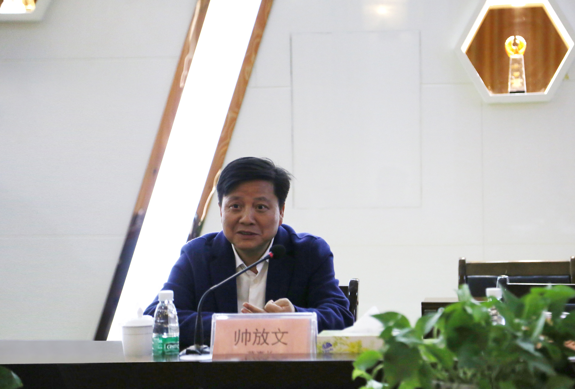 ȫѶ600cc��ײ�(�й�)���޹�˾����