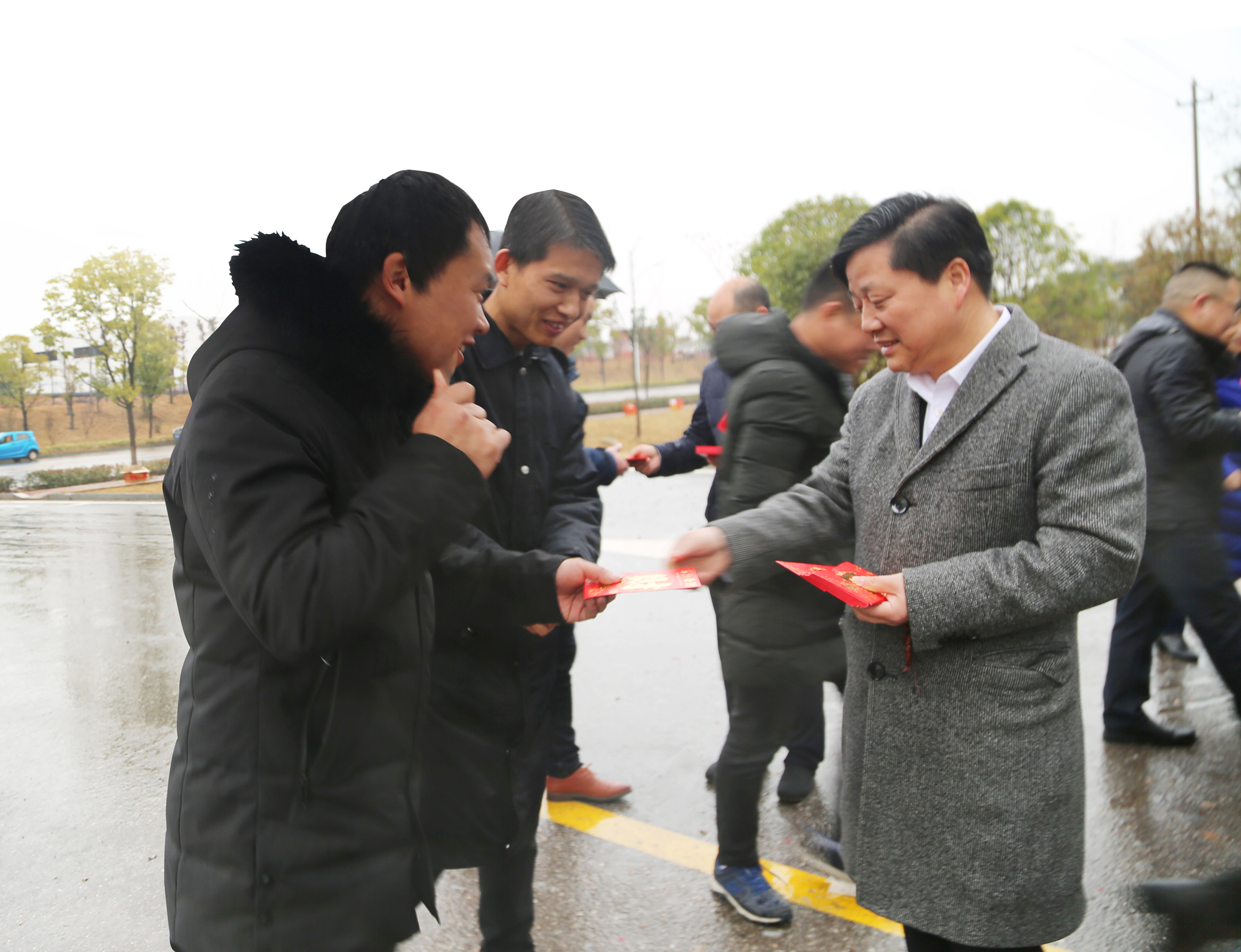 ȫѶ600cc��ײ�(�й�)���޹�˾����