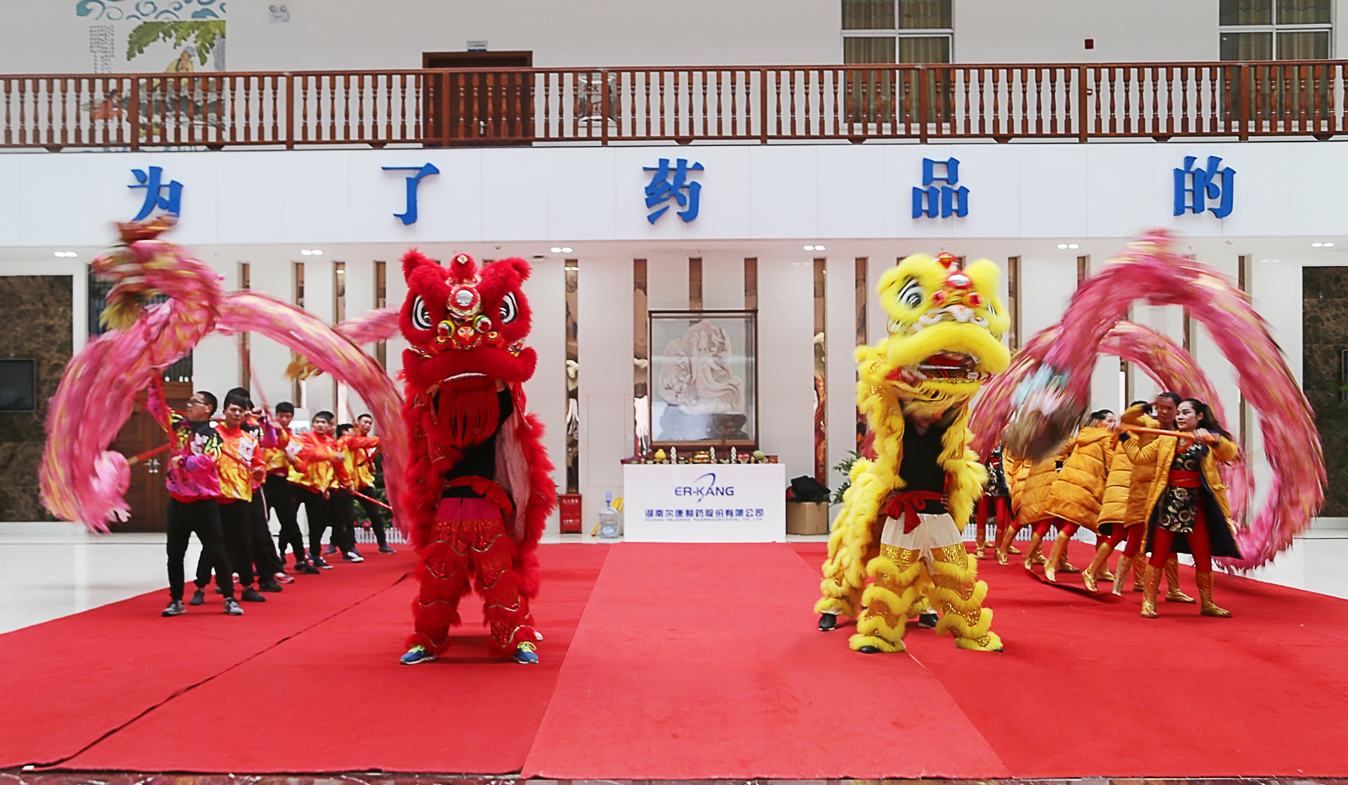 ȫѶ600cc��ײ�(�й�)���޹�˾����