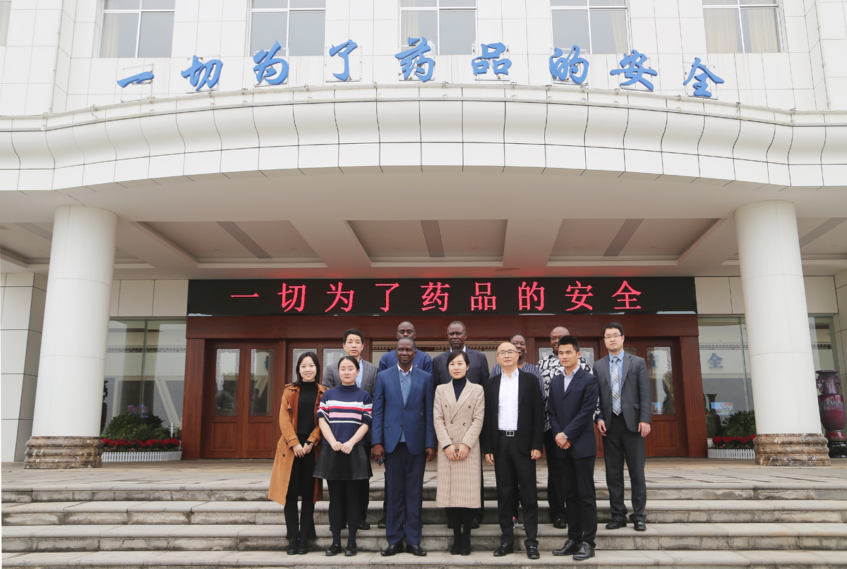 ȫѶ600cc��ײ�(�й�)���޹�˾����