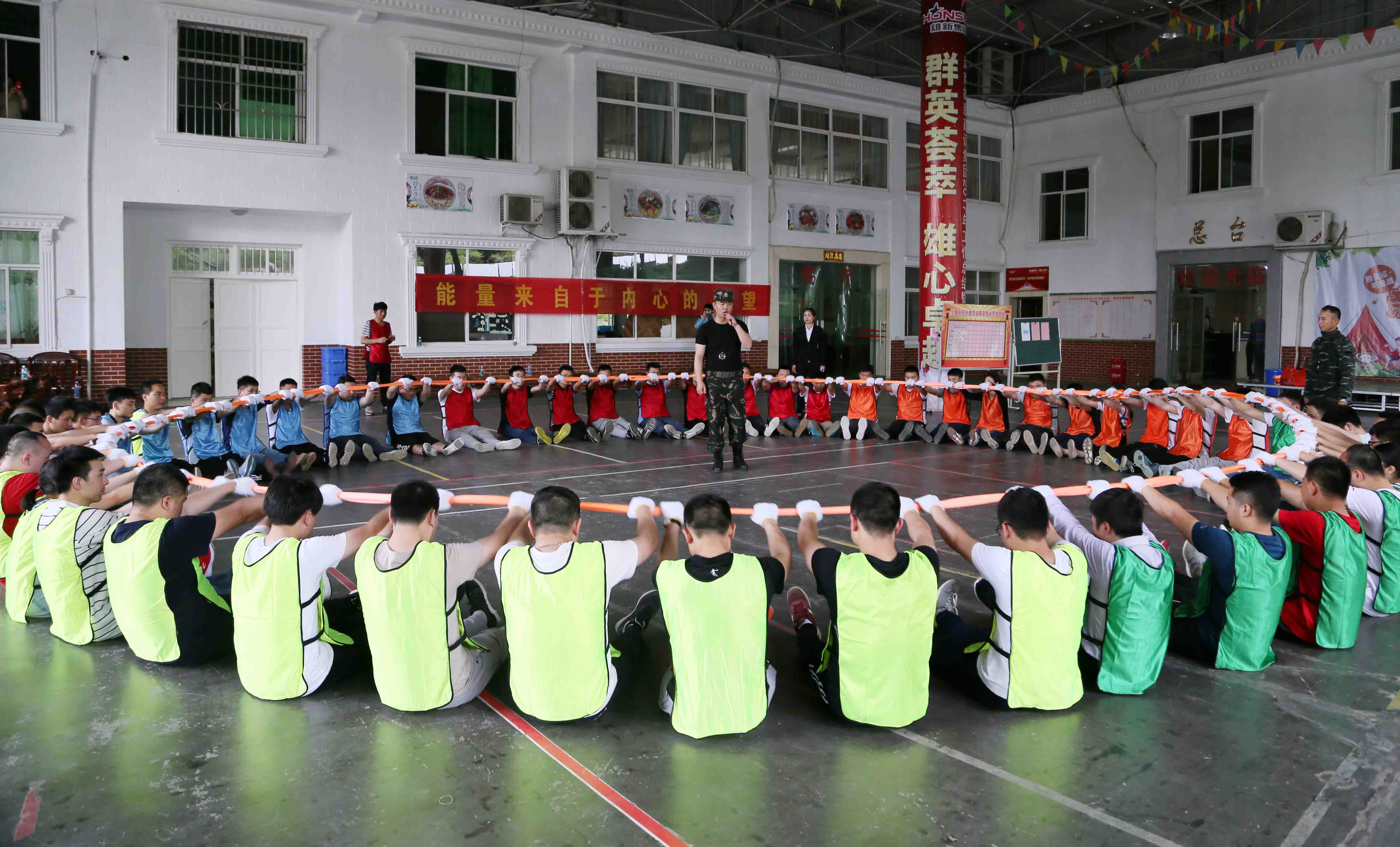 ȫѶ600cc��ײ�(�й�)���޹�˾����