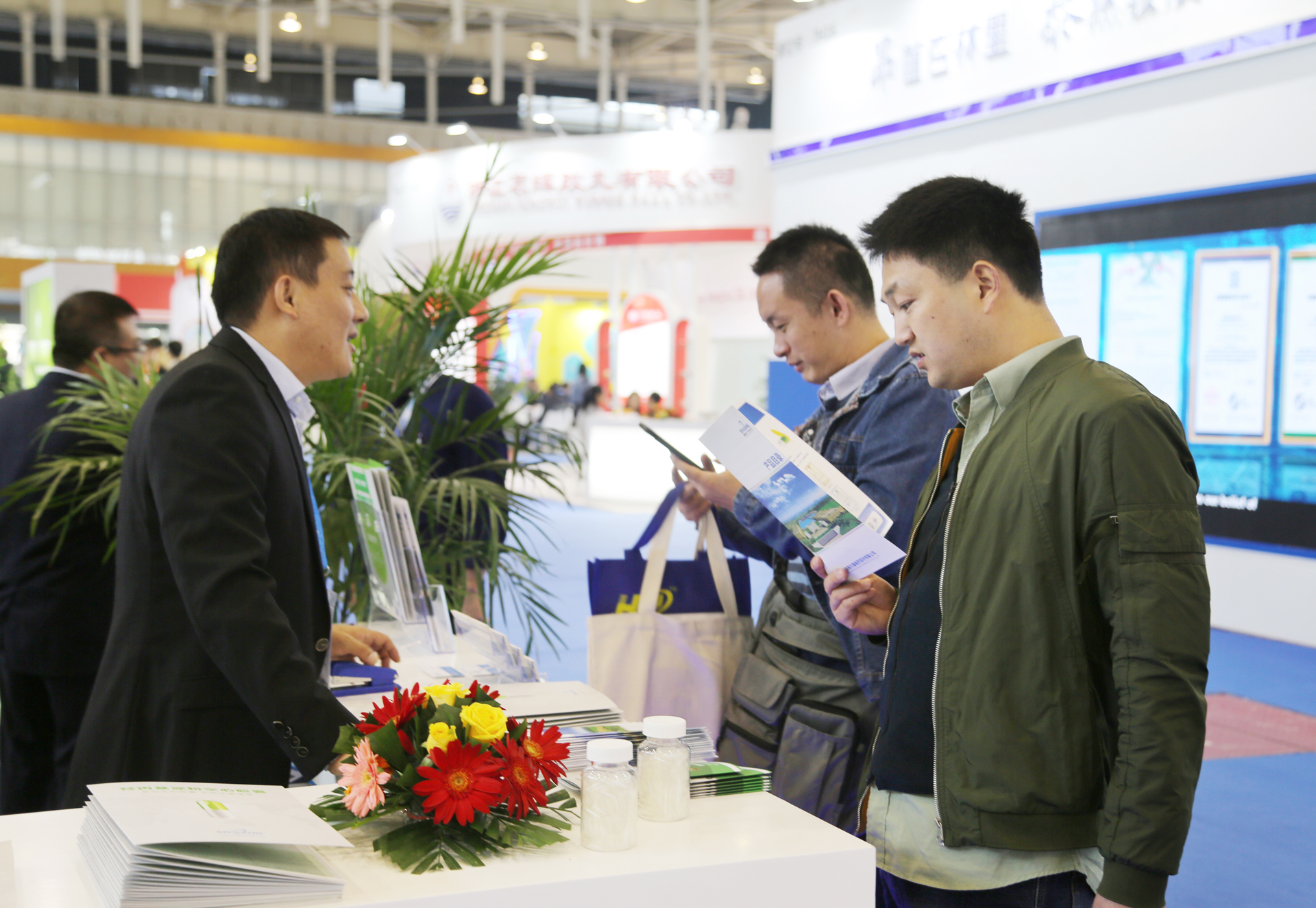 ȫѶ600cc��ײ�(�й�)���޹�˾����