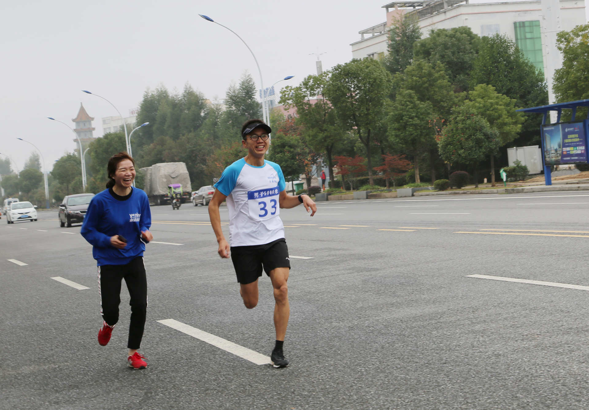 ȫѶ600cc��ײ�(�й�)���޹�˾����