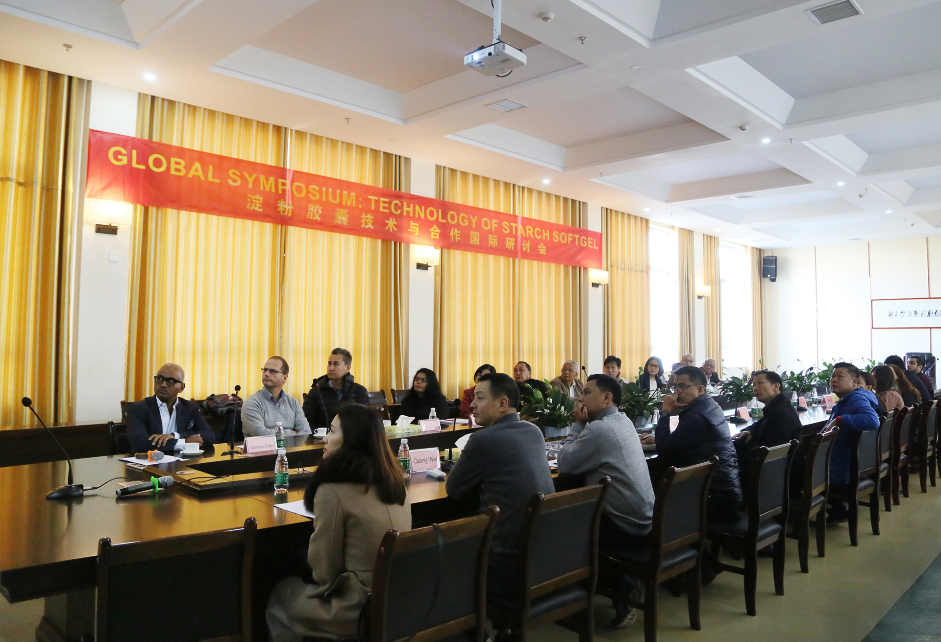 ȫѶ600cc��ײ�(�й�)���޹�˾����