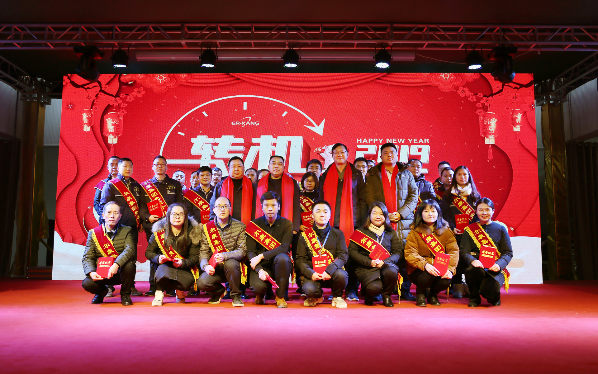 ȫѶ600cc��ײ�(�й�)���޹�˾����