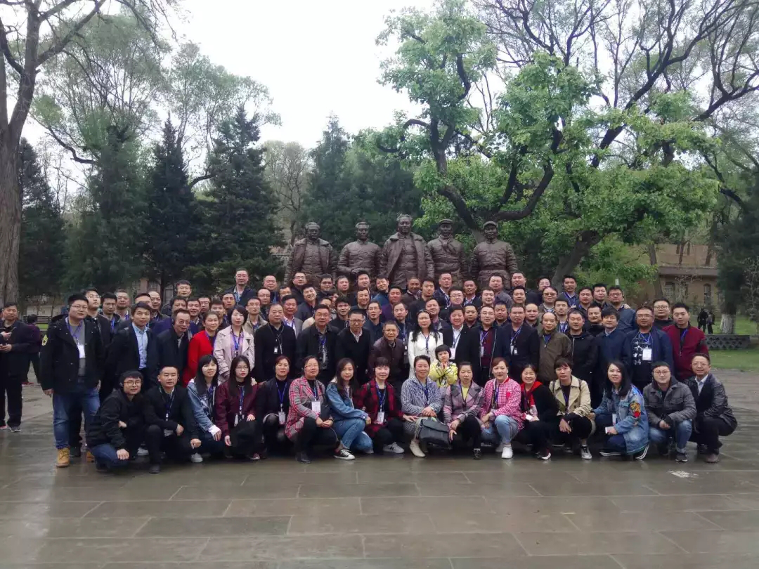 ȫѶ600cc��ײ�(�й�)���޹�˾����