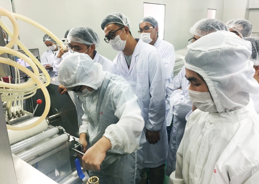 ȫѶ600cc��ײ�(�й�)���޹�˾����