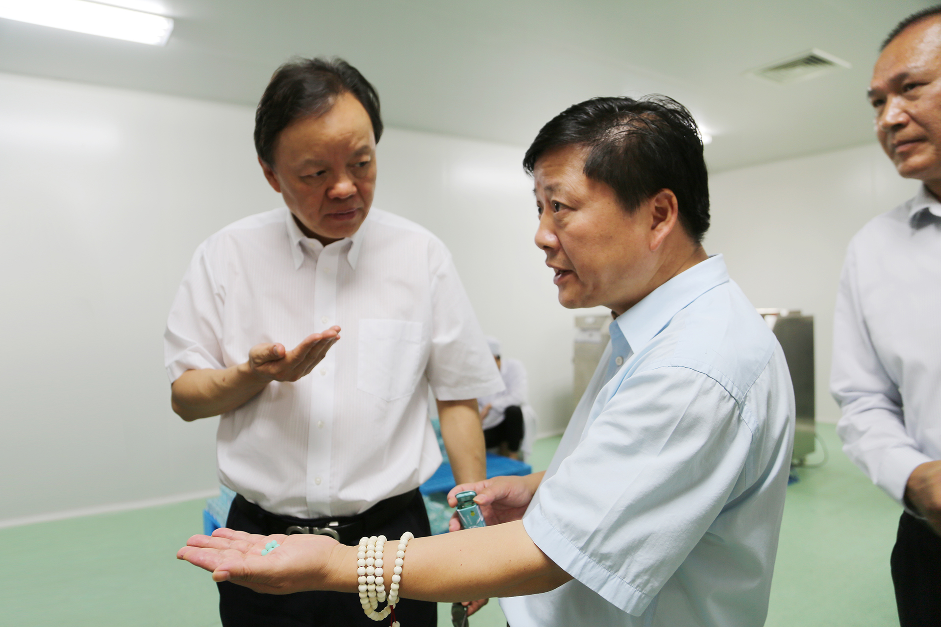 ȫѶ600cc��ײ�(�й�)���޹�˾����