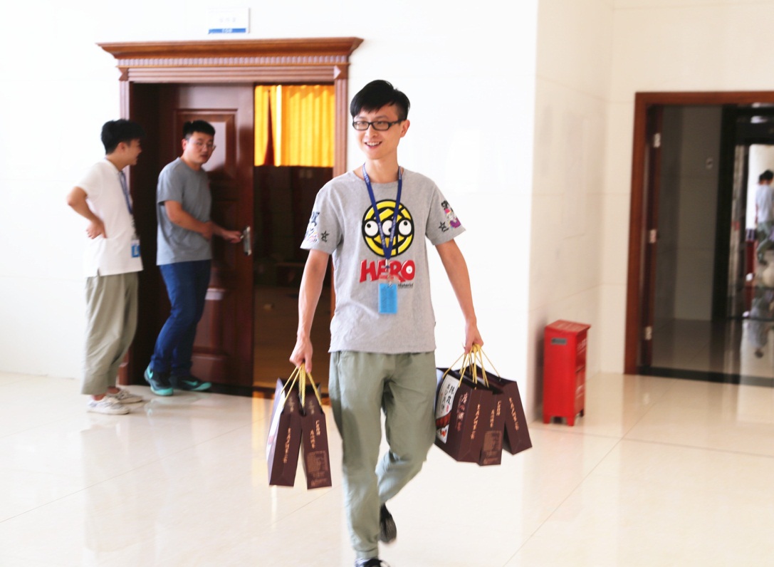 ȫѶ600cc��ײ�(�й�)���޹�˾����