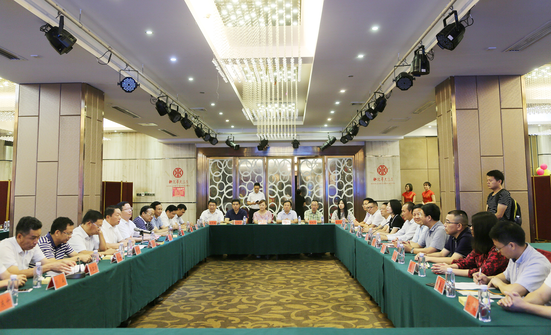 ȫѶ600cc��ײ�(�й�)���޹�˾����