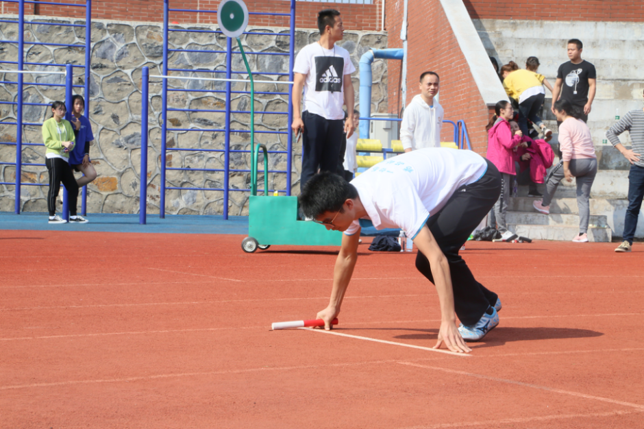 ȫѶ600cc��ײ�(�й�)���޹�˾����