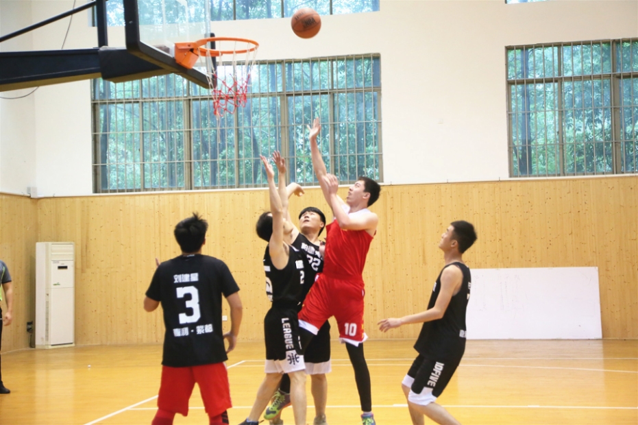 ȫѶ600cc��ײ�(�й�)���޹�˾����