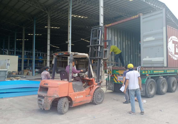 ȫѶ600cc��ײ�(�й�)���޹�˾����