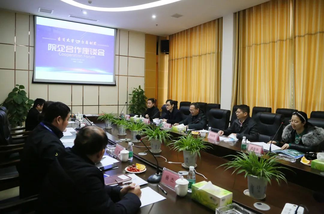 ȫѶ600cc��ײ�(�й�)���޹�˾����