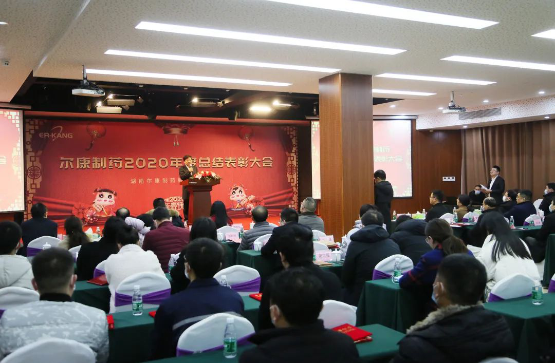 ȫѶ600cc��ײ�(�й�)���޹�˾����