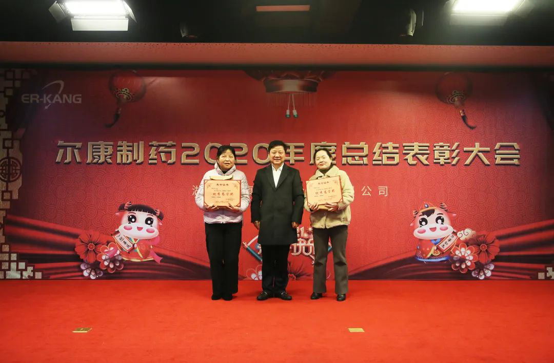 ȫѶ600cc��ײ�(�й�)���޹�˾����