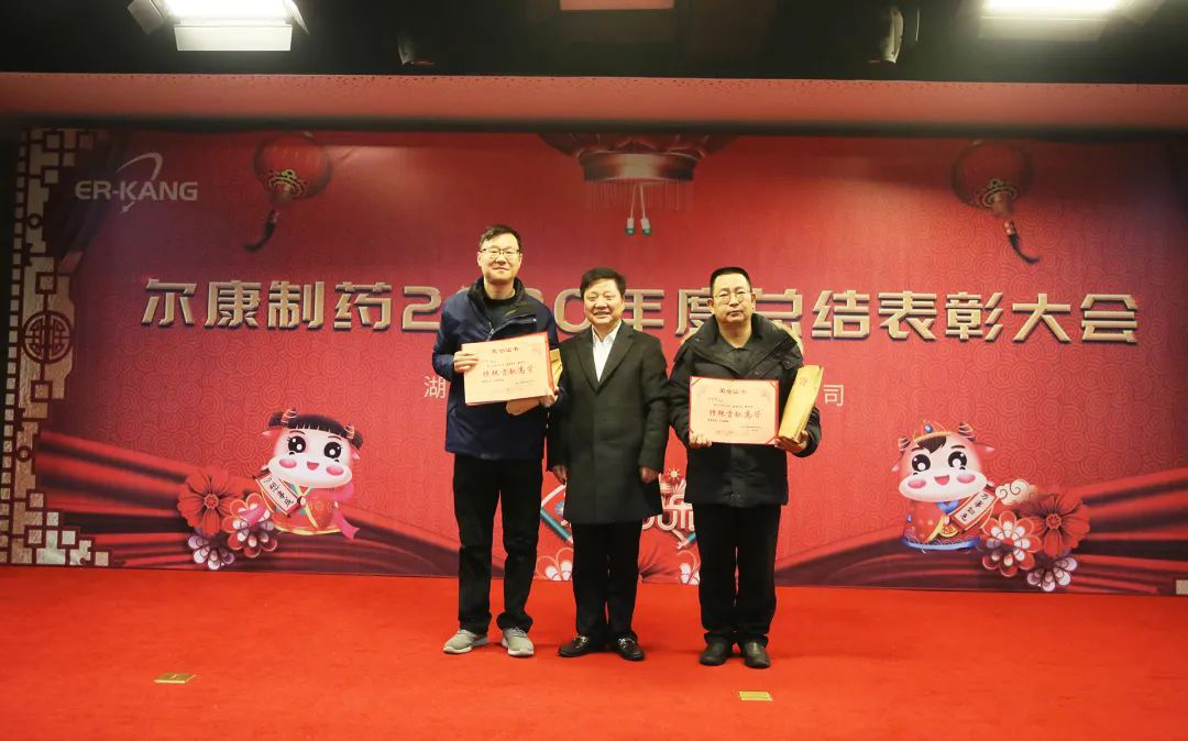 ȫѶ600cc��ײ�(�й�)���޹�˾����