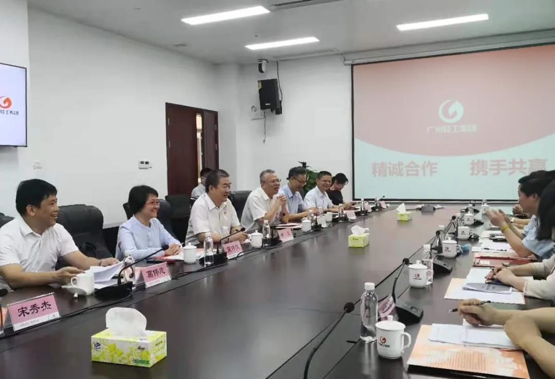 ȫѶ600cc��ײ�(�й�)���޹�˾����