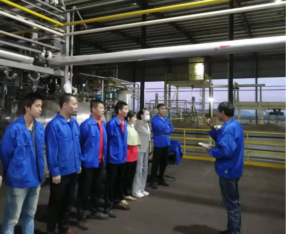 ȫѶ600cc��ײ�(�й�)���޹�˾����