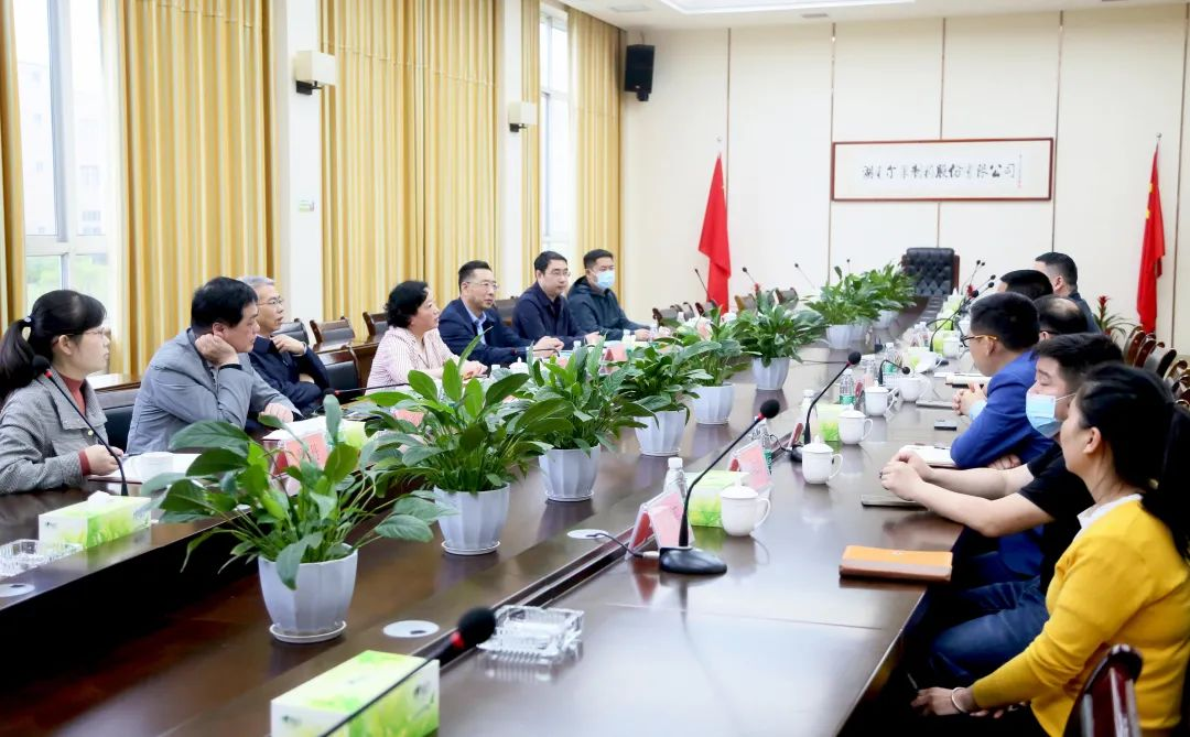 ȫѶ600cc��ײ�(�й�)���޹�˾����