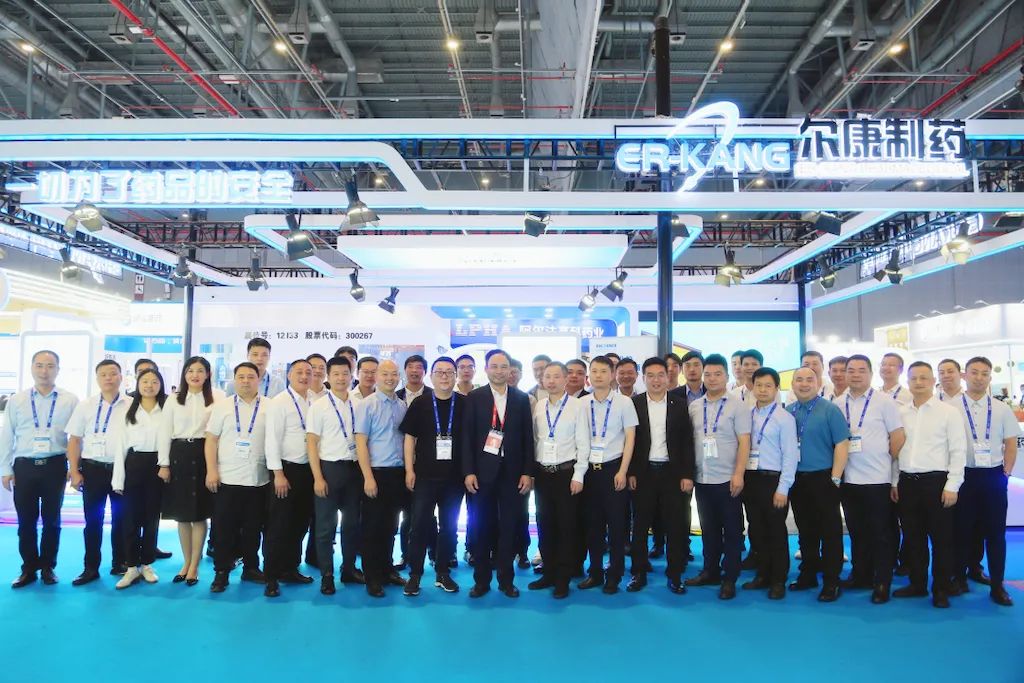 ȫѶ600cc��ײ�(�й�)���޹�˾����