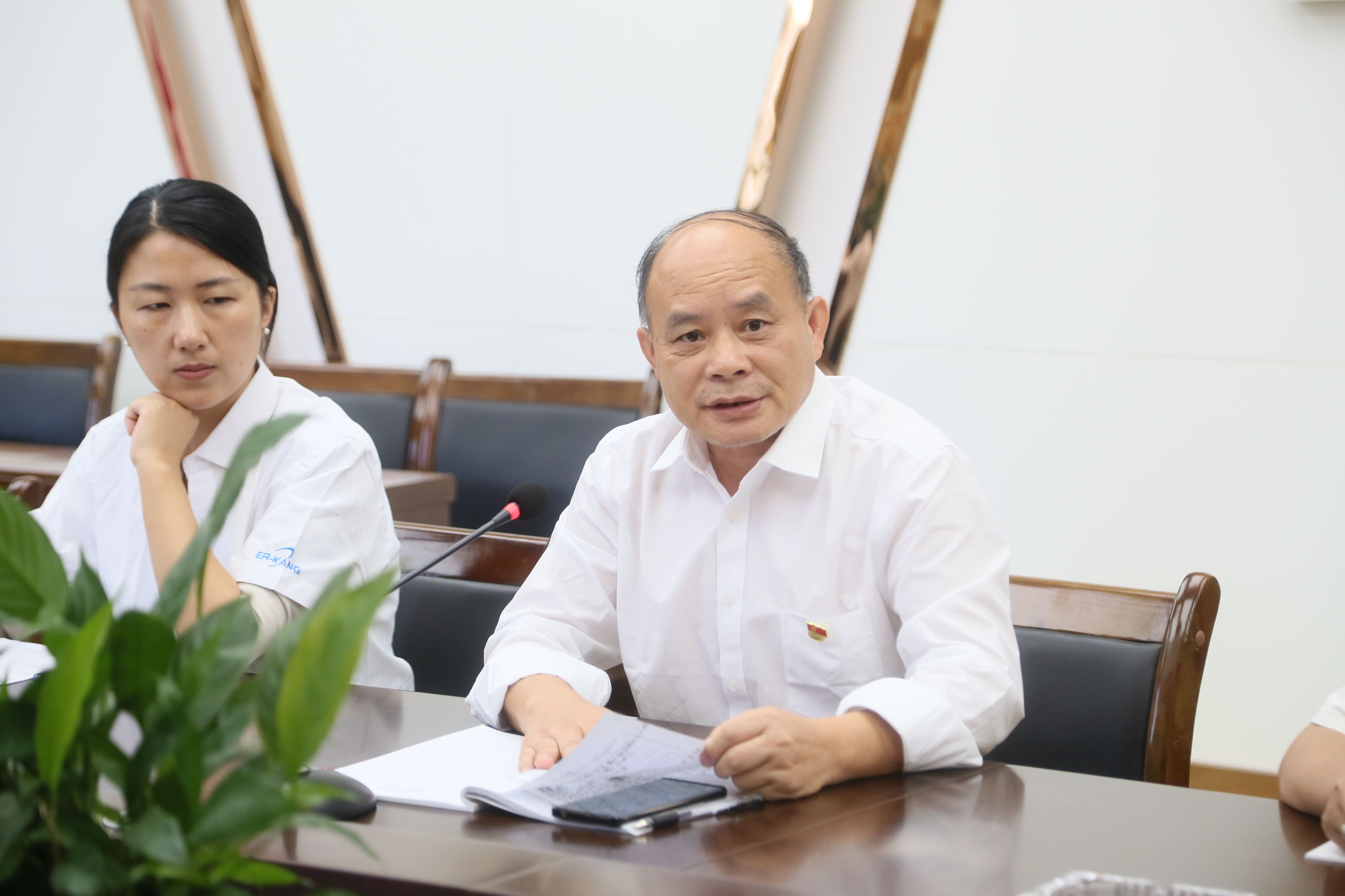 ȫѶ600cc��ײ�(�й�)���޹�˾����