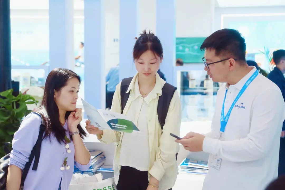 ȫѶ600cc��ײ�(�й�)���޹�˾����