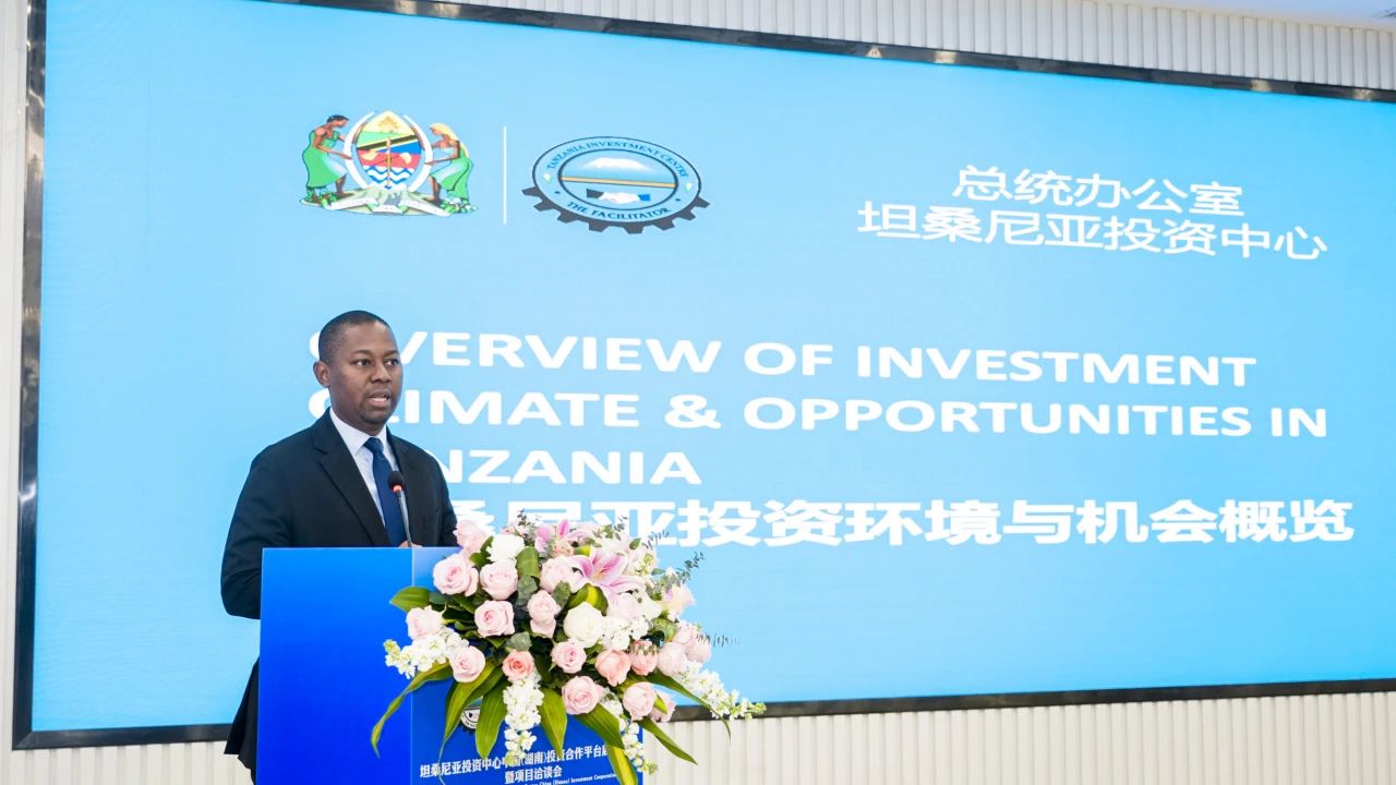 ȫѶ600cc��ײ�(�й�)���޹�˾����